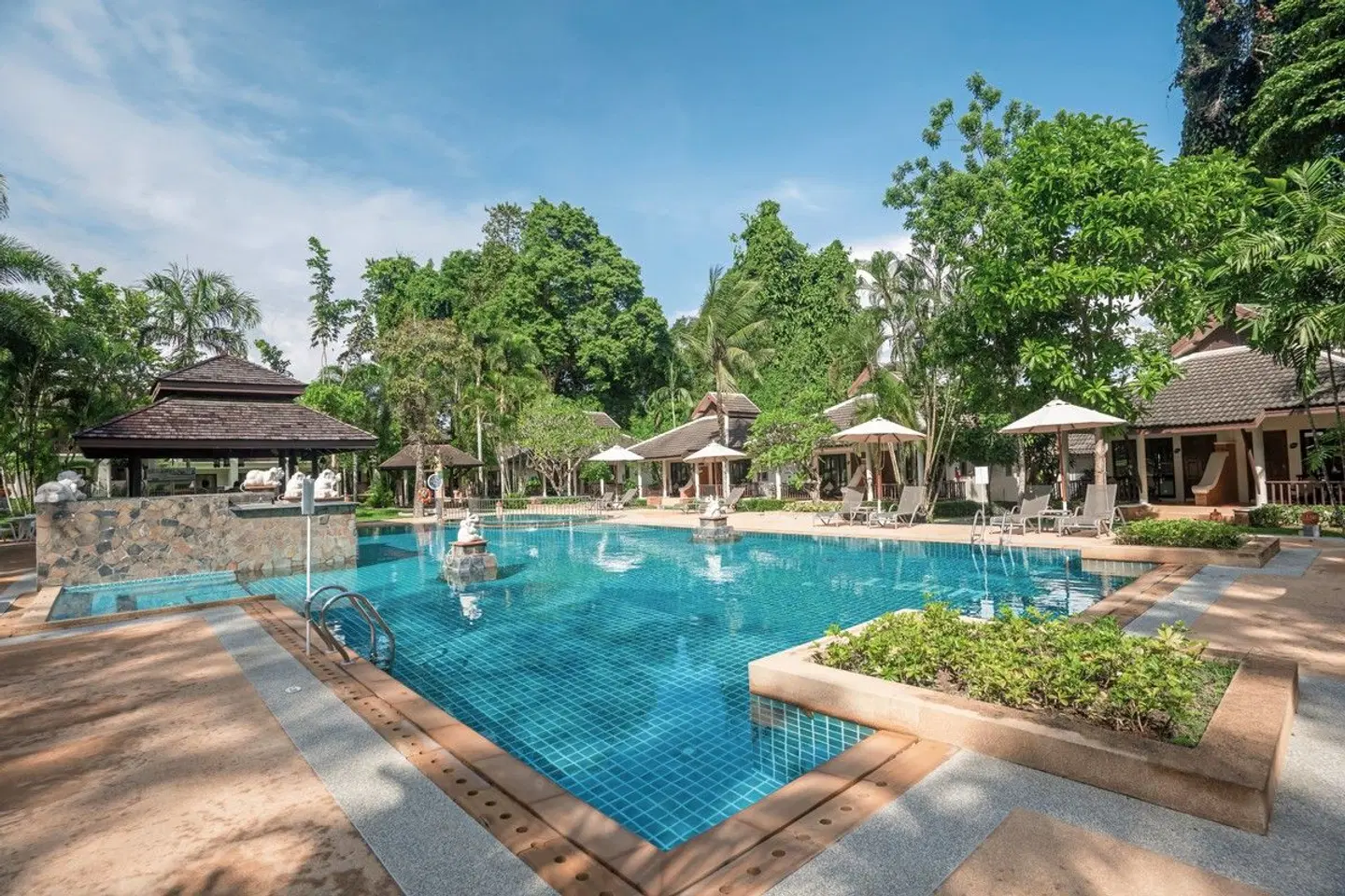 The Leaf on the Sands by Katathani OUTDOOR_POOL