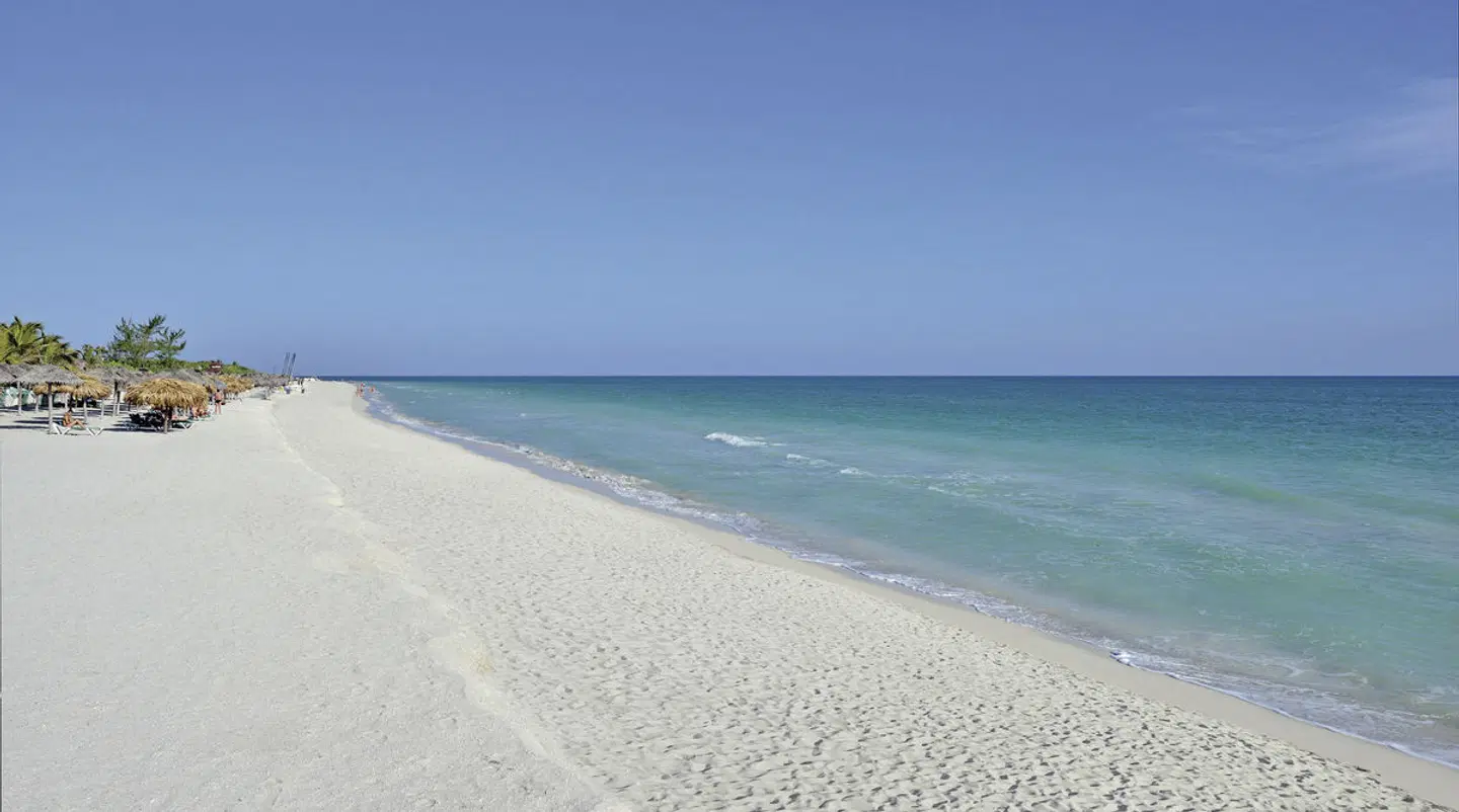 Peninsula Varadero Strand