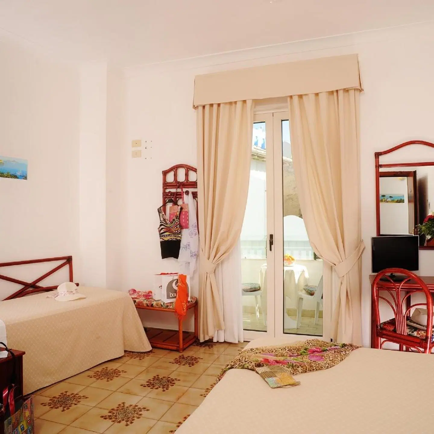 Ulisse ROOM_EXAMPLE