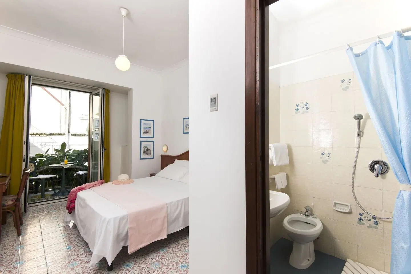 Ulisse ROOM_EXAMPLE