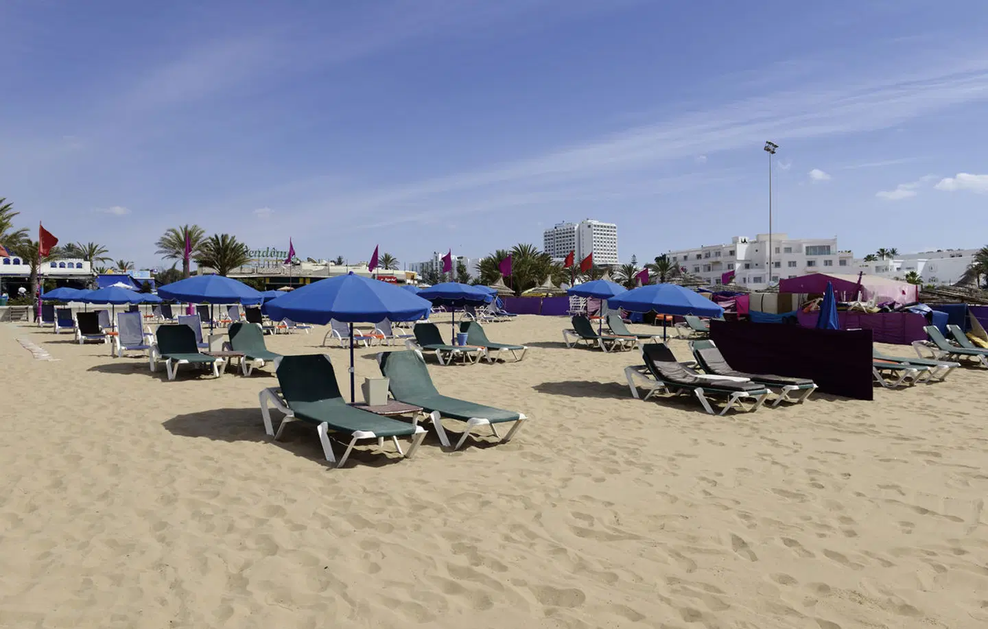 Anezi Tower Hotel & Apartments Strand