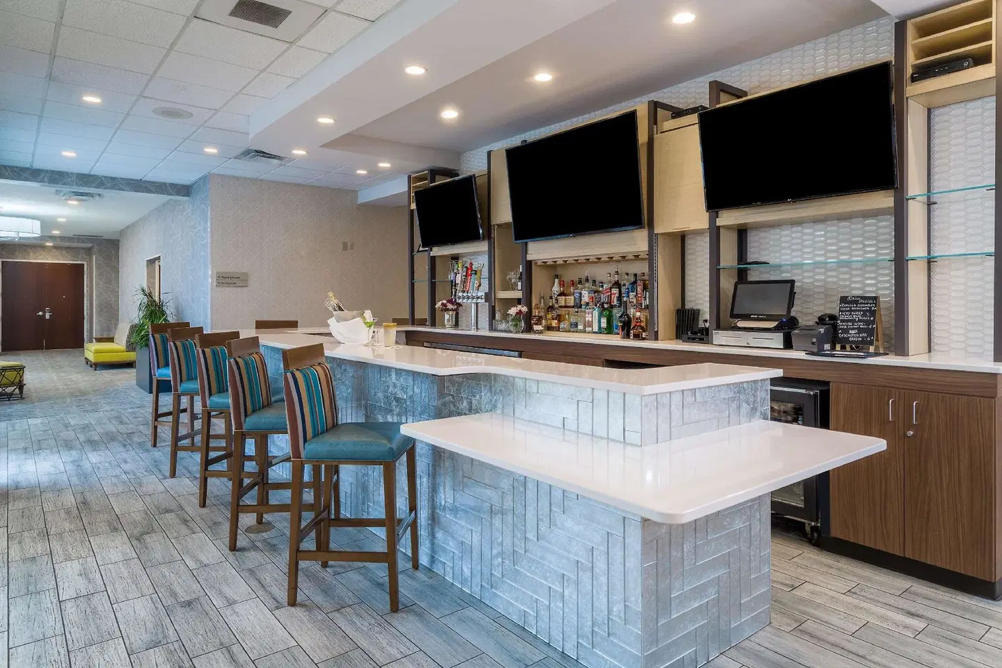 Hilton Garden Inn Augusta Bar