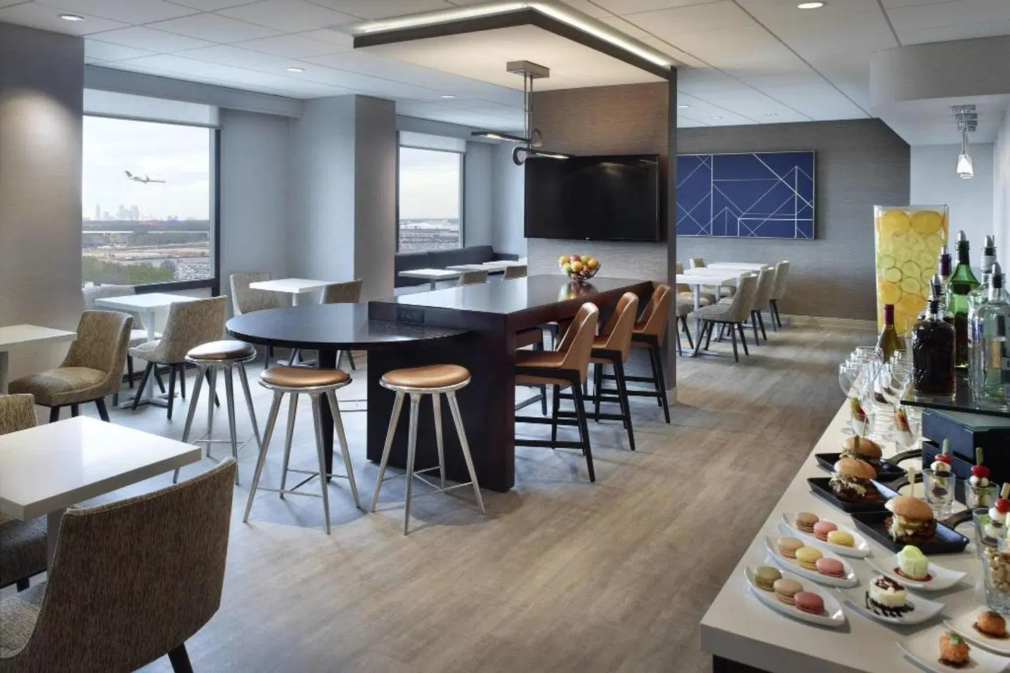 Atlanta Airport Marriott Bar