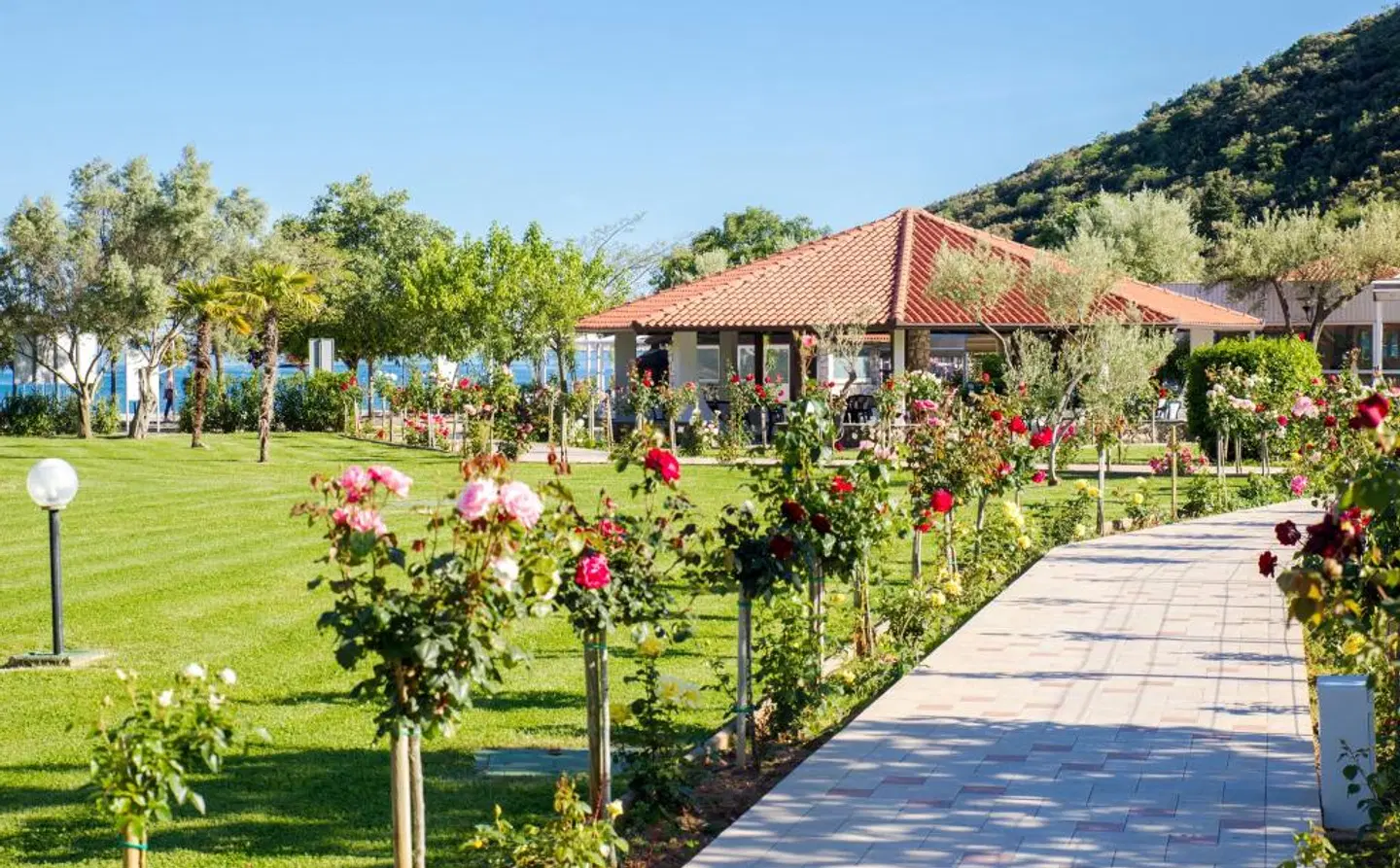 Oliva Camping Mobilehomes Garten