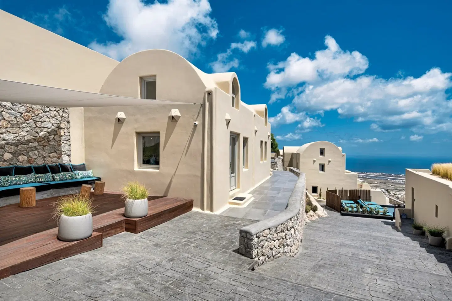 Skyfall Suites EXTERIOR