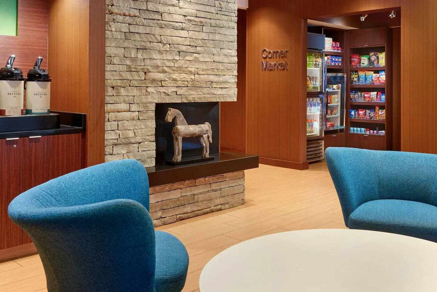 Fairfield by Marriott Inn & Suites Atlanta Alpharetta Bar