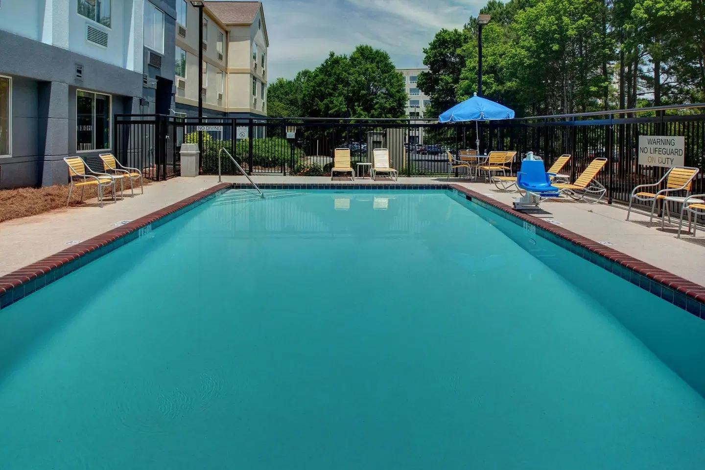 Fairfield by Marriott Inn & Suites Atlanta Alpharetta OUTDOOR_POOL