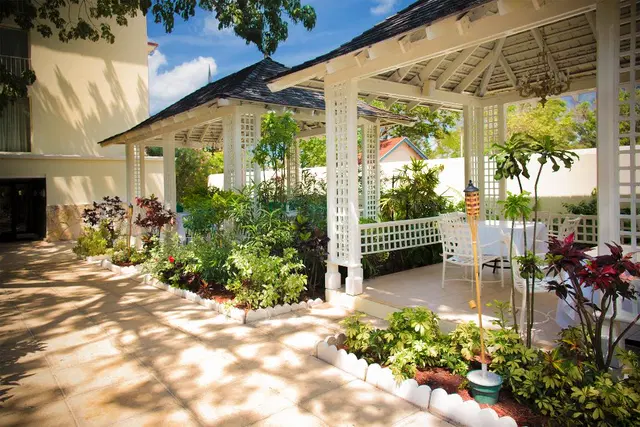 Breezes Resort & Spa, Bahamas EXTERIOR