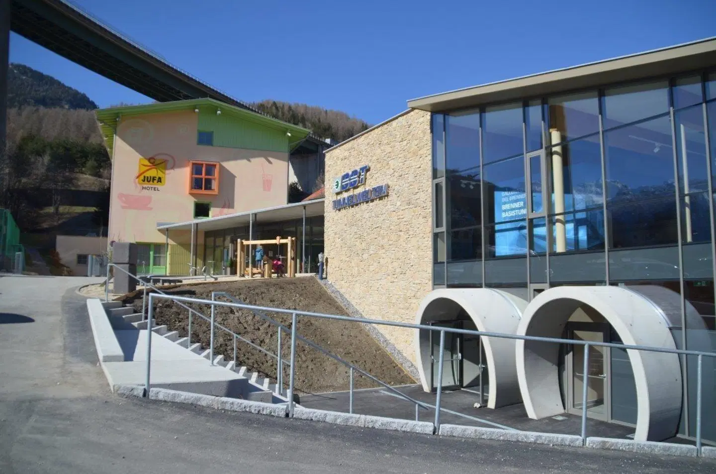 JUFA Hotel Wipptal EXTERIOR