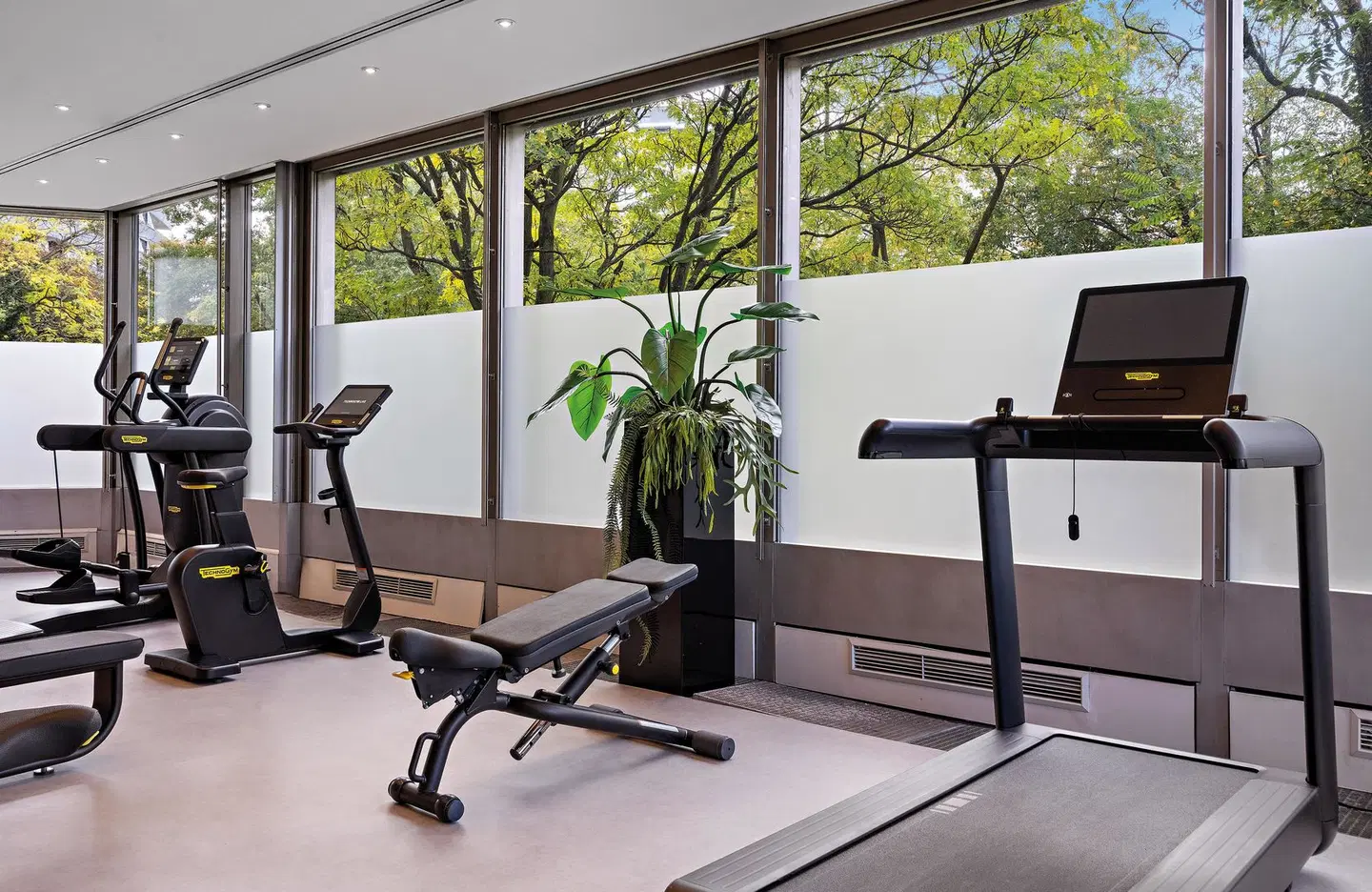 Leonardo Royal Hotel Frankfurt SPORTS_AND_LEISURE