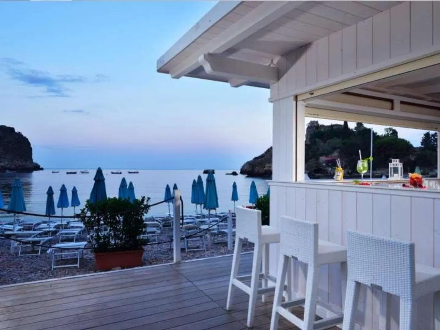 La Plage Resort Bar