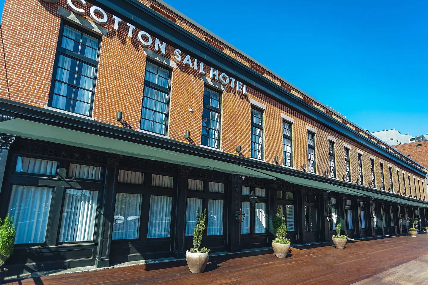 The Cotton Sail Hotel Savannah, Tapestry Collection by Hilton EXTERIOR