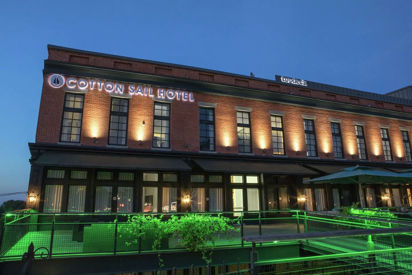The Cotton Sail Hotel Savannah, Tapestry Collection by Hilton EXTERIOR
