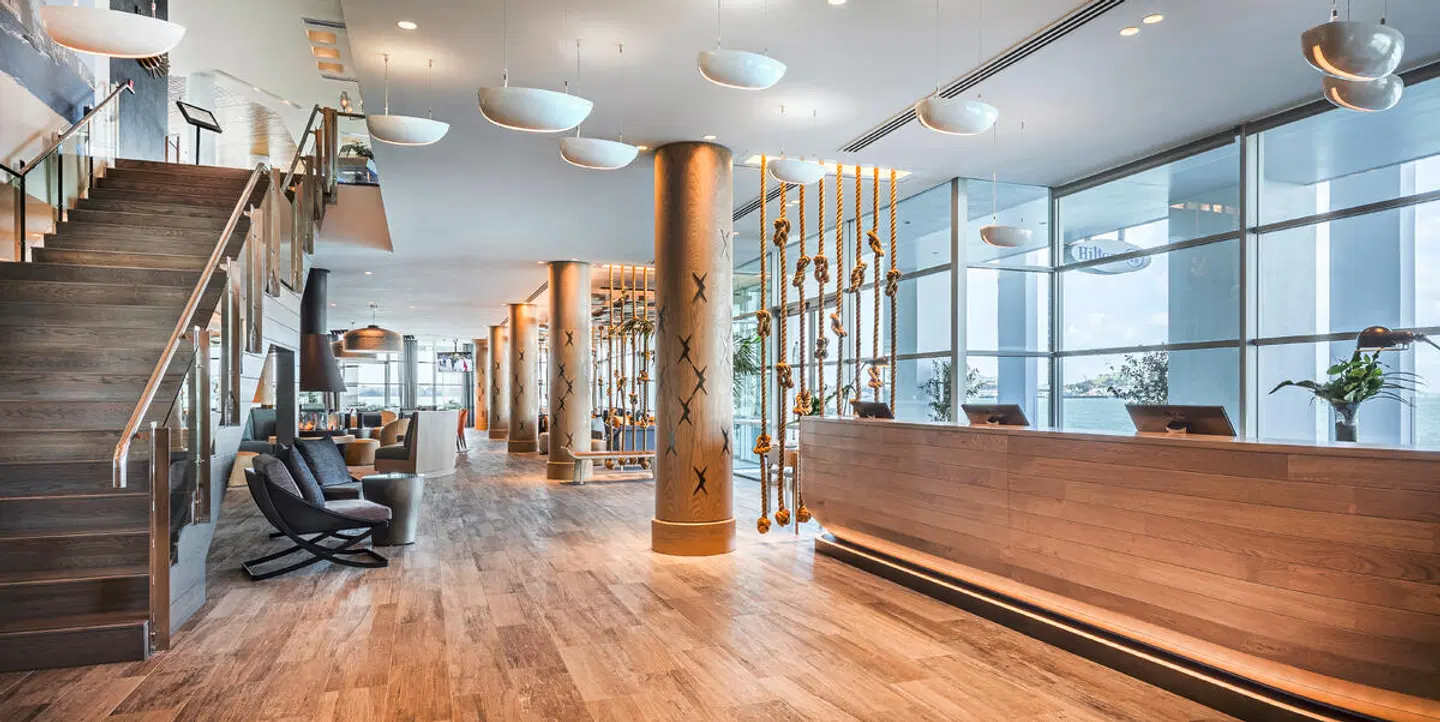 Hilton Auckland LOUNGE_LOBBY