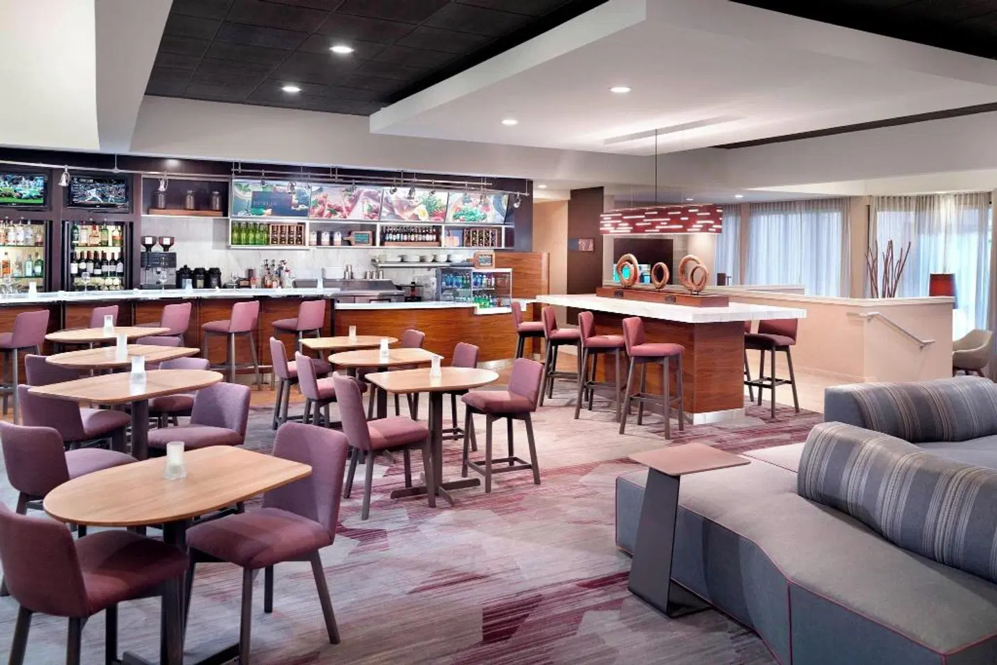 Courtyard by Marriott Atlanta Airport South/Sullivan Road Bar