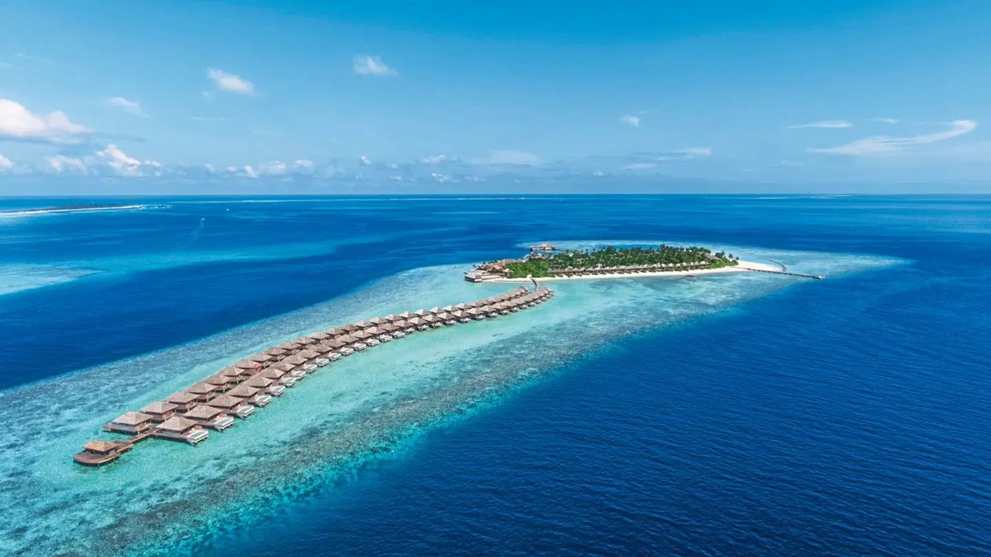 Hurawalhi Island Resort EXTERIOR