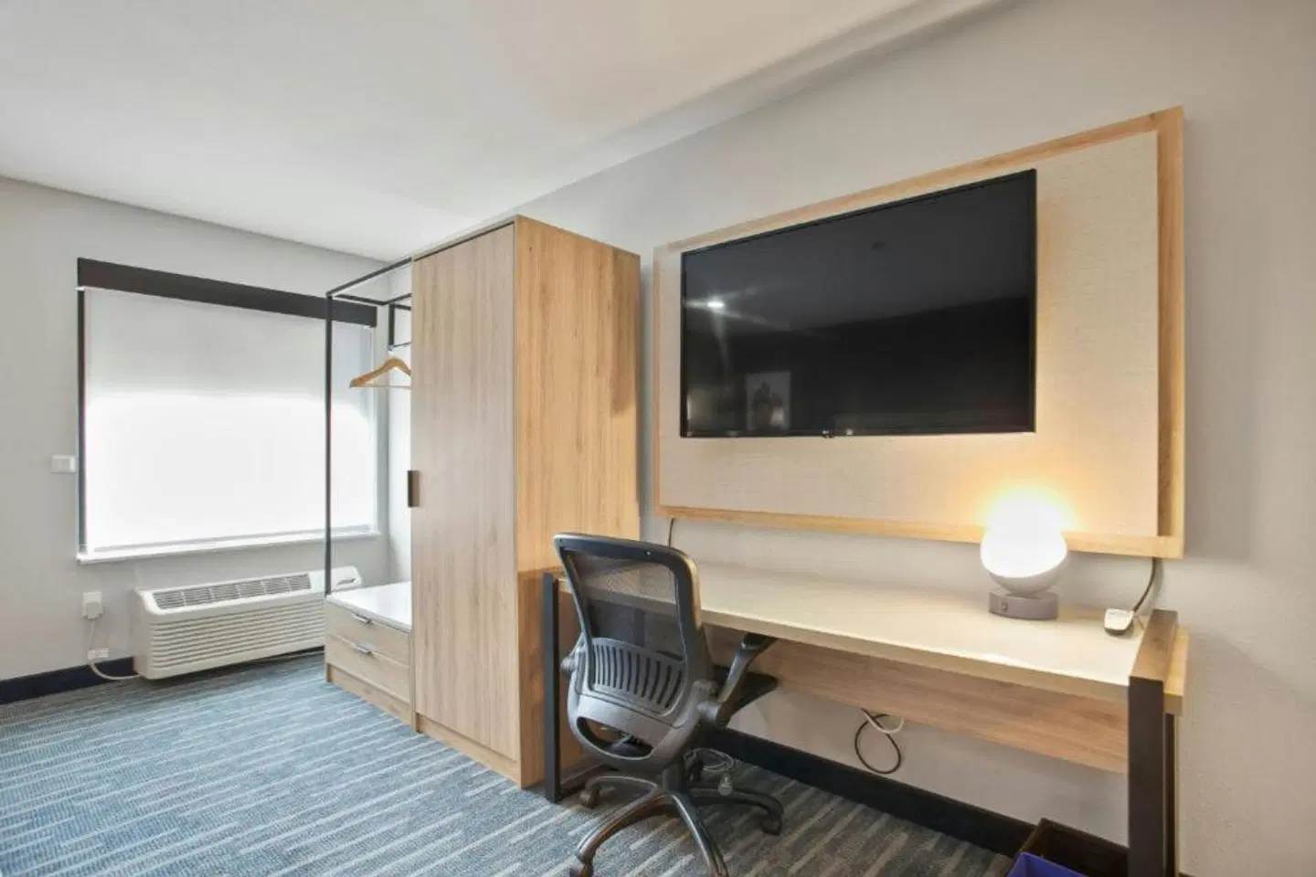 City Express by Marriott Duluth ROOM_EXAMPLE