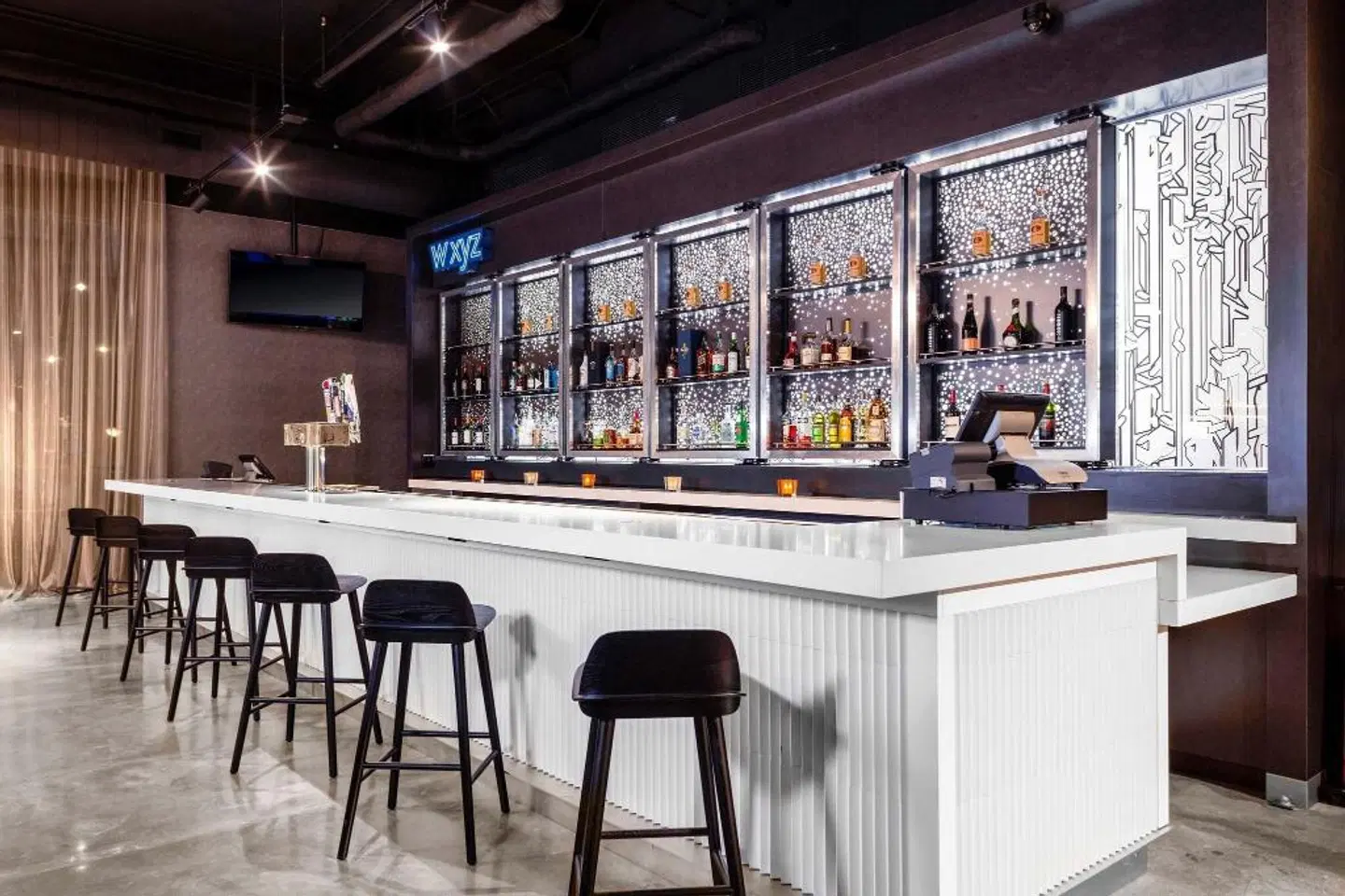 Aloft by Marriott Atlanta at The Battery Atlanta Bar