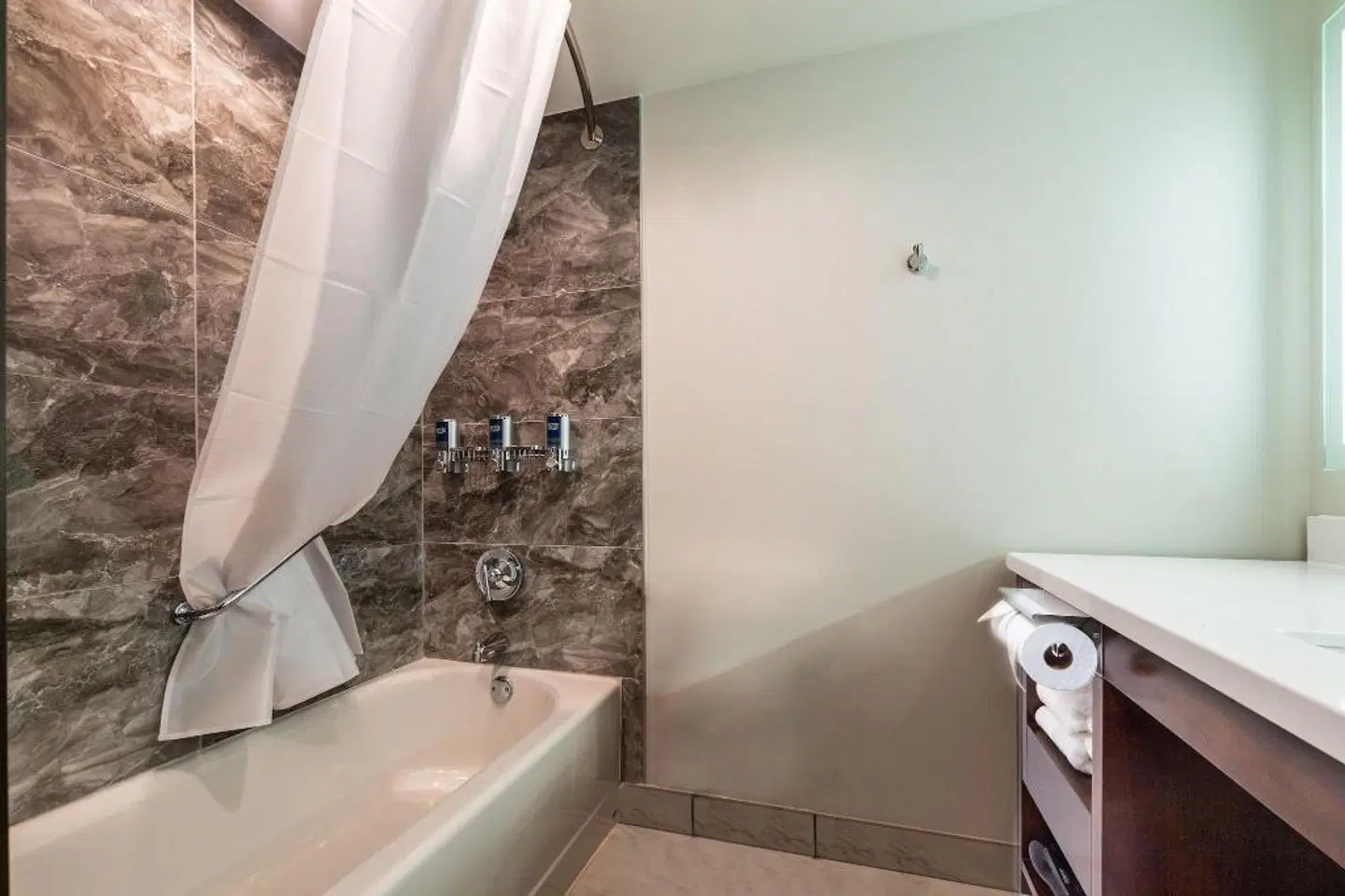 Four Points by Sheraton Atlanta Airport West Badezimmer