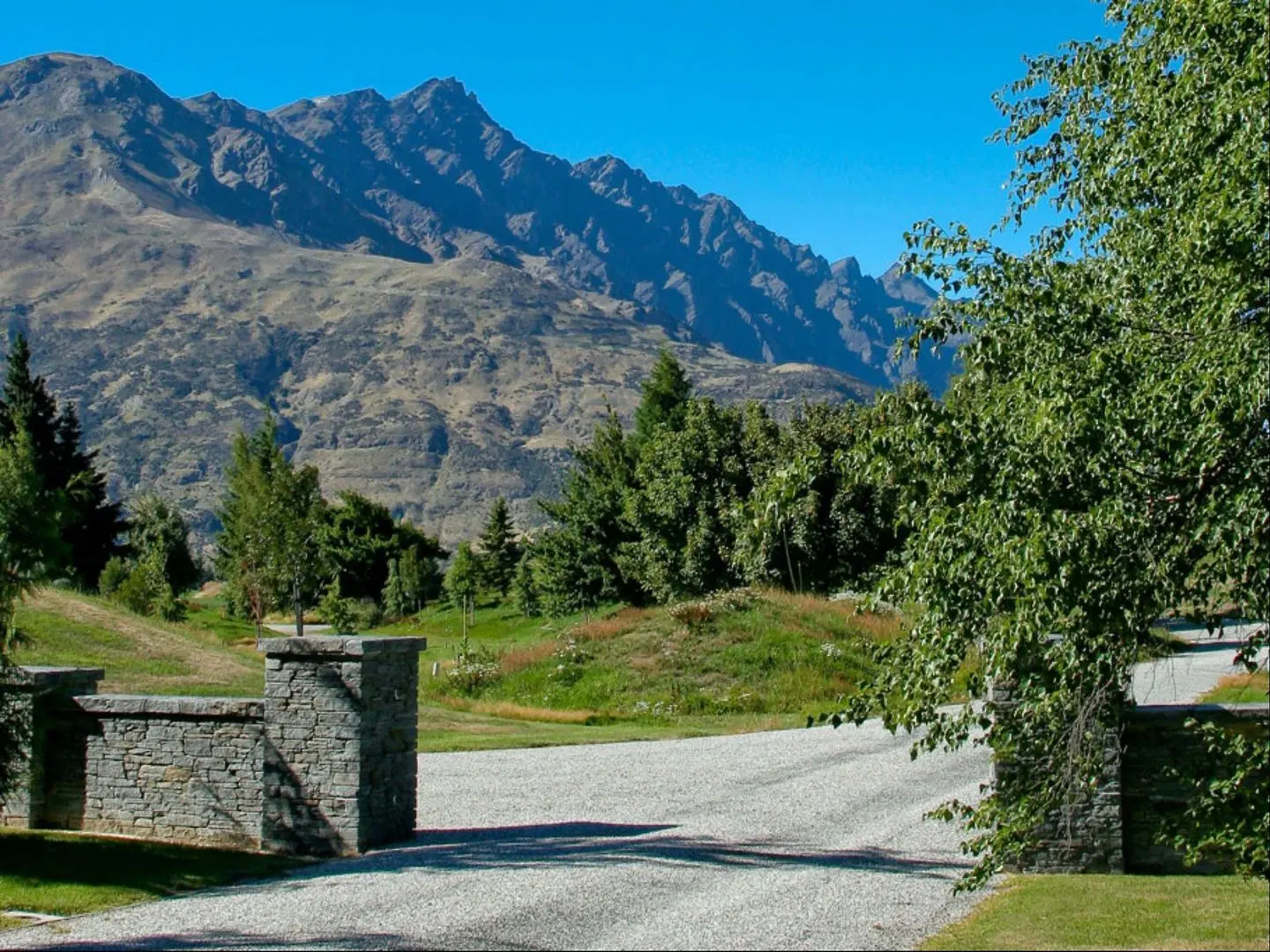 Manata Lodge Luxury Apartments LANDSCAPE