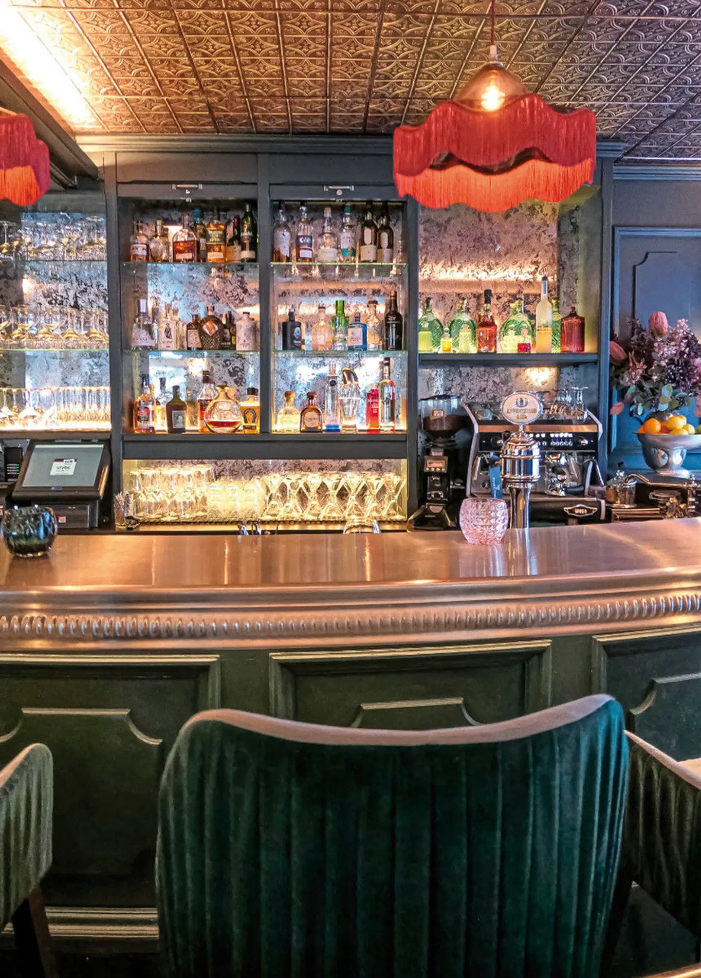 Le Mirabeau Resort & Spa Bar