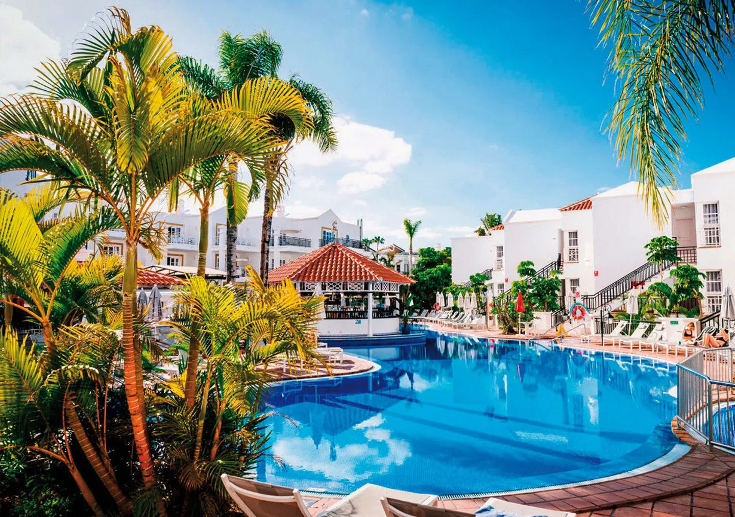Parque del Sol OUTDOOR_POOL