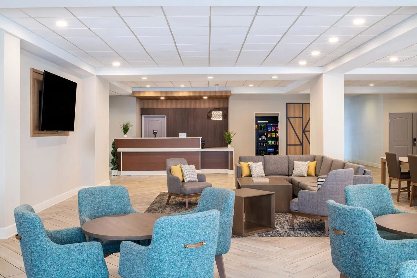 Staybridge Suites Atlanta Airport by IHG LOUNGE_LOBBY