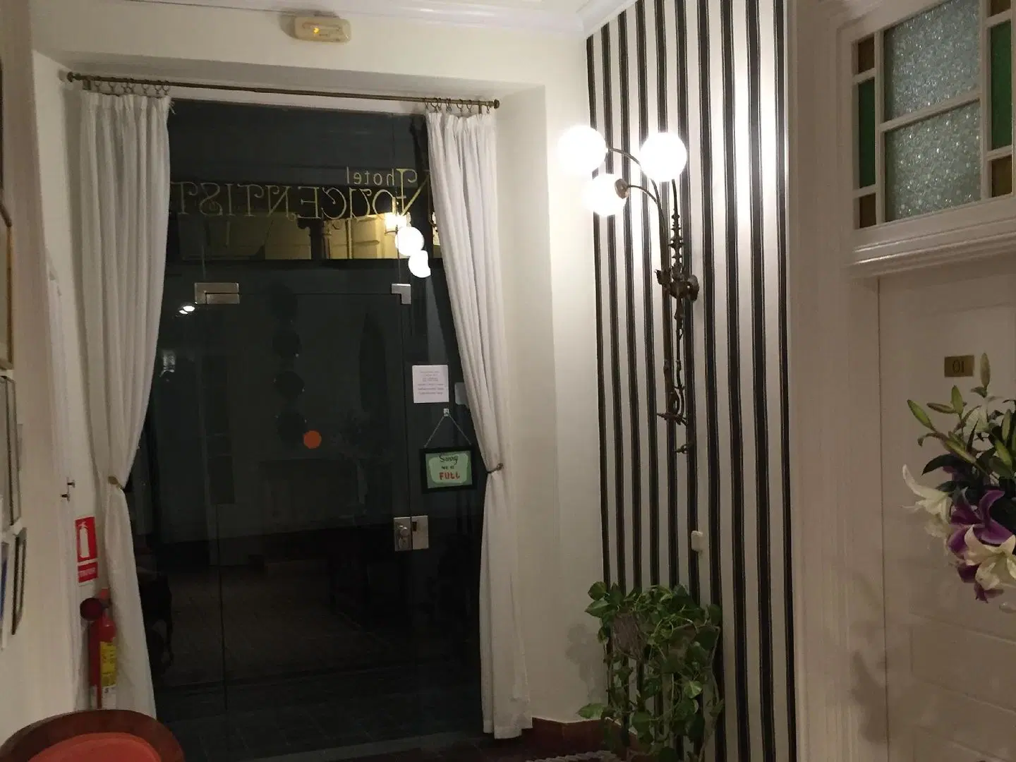 Hotel Noucentista ROOM_EXAMPLE
