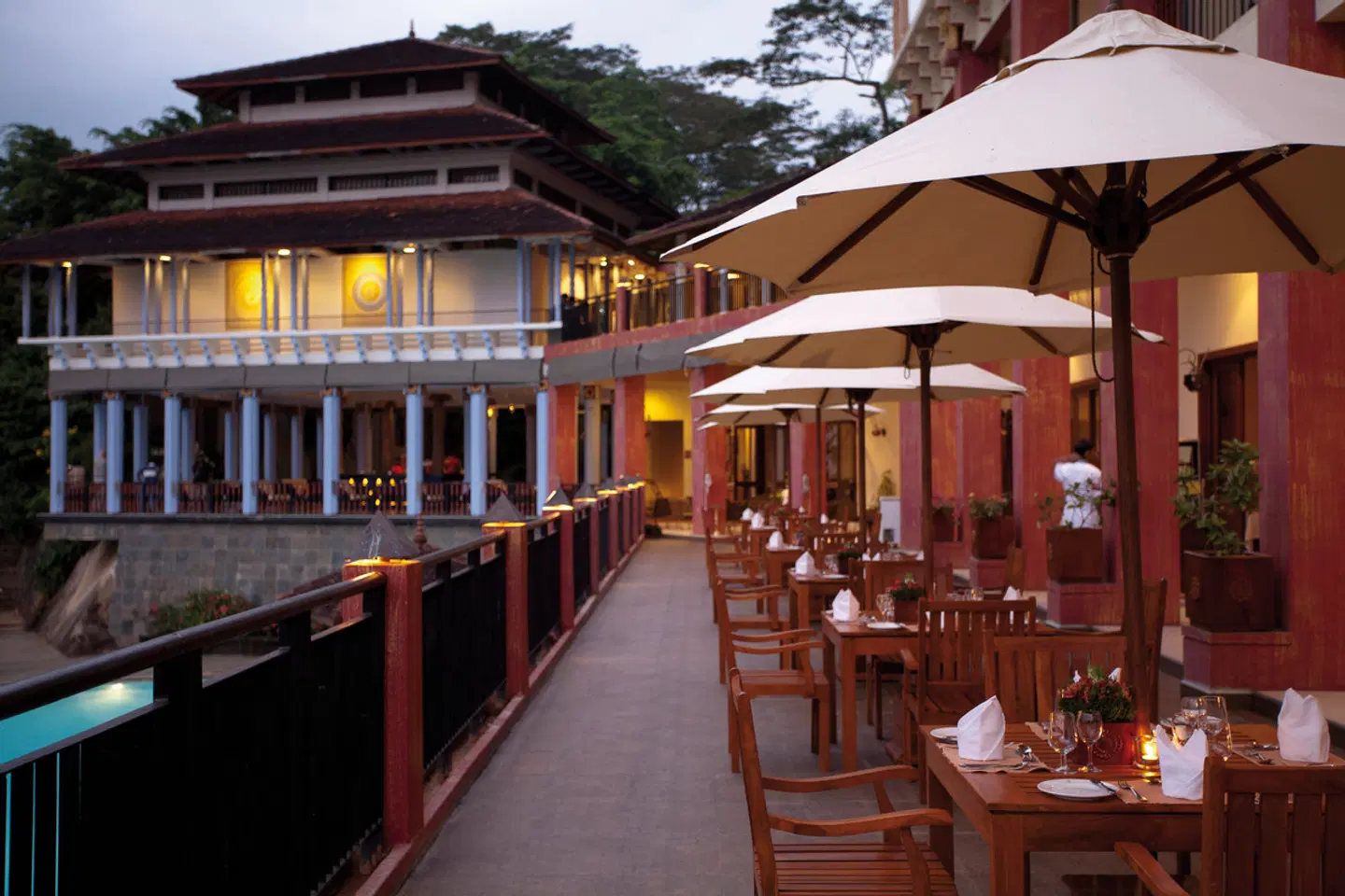 Amaya Hills Kandy Bar