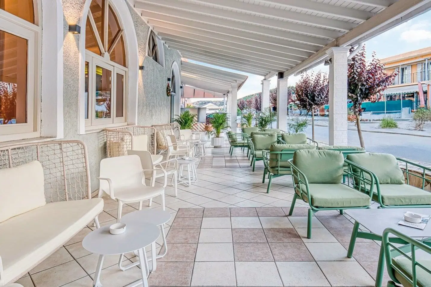 Alkionis Terrasse