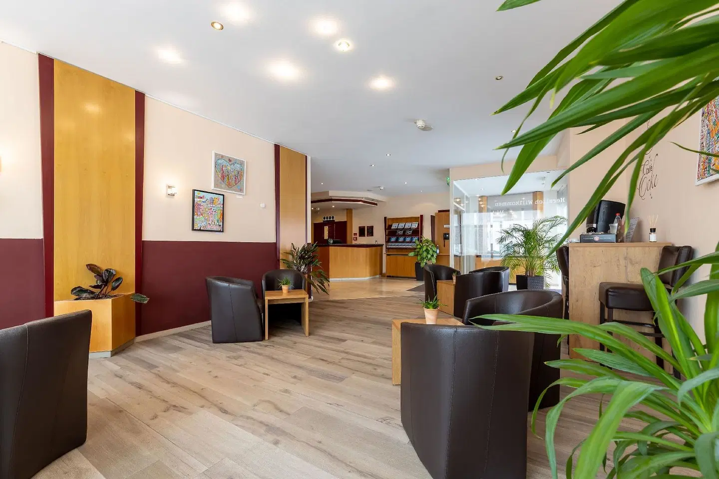 Frankfurt Airport Hotel Rüsselsheim by Trip Inn LOUNGE_LOBBY