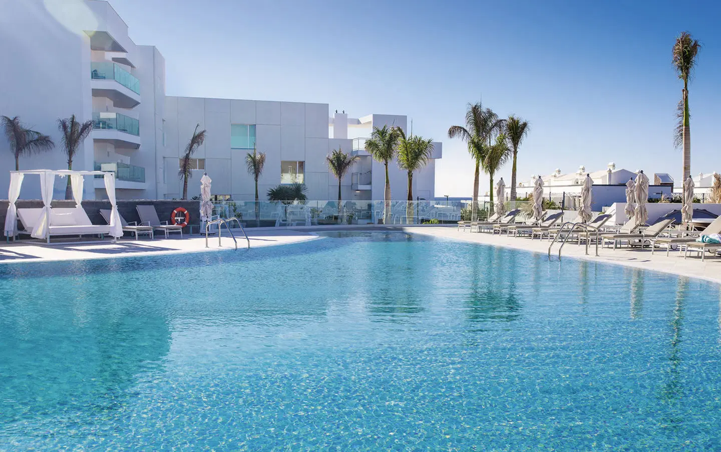 Lava Beach OUTDOOR_POOL