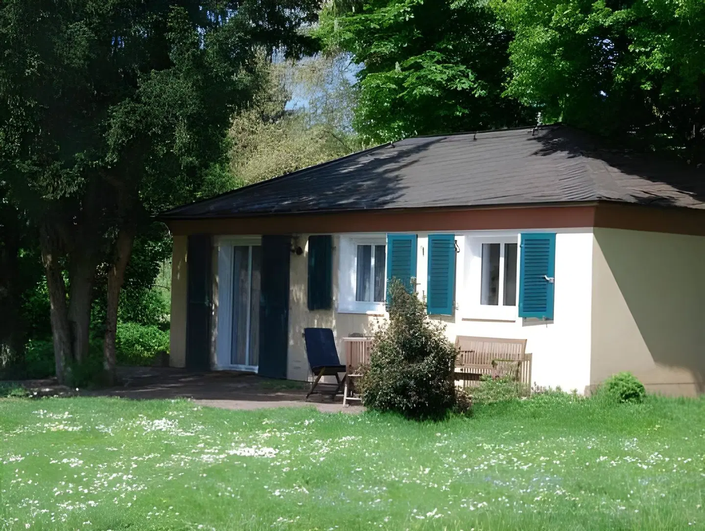 Gutshotel Baron Knyphausen Garten
