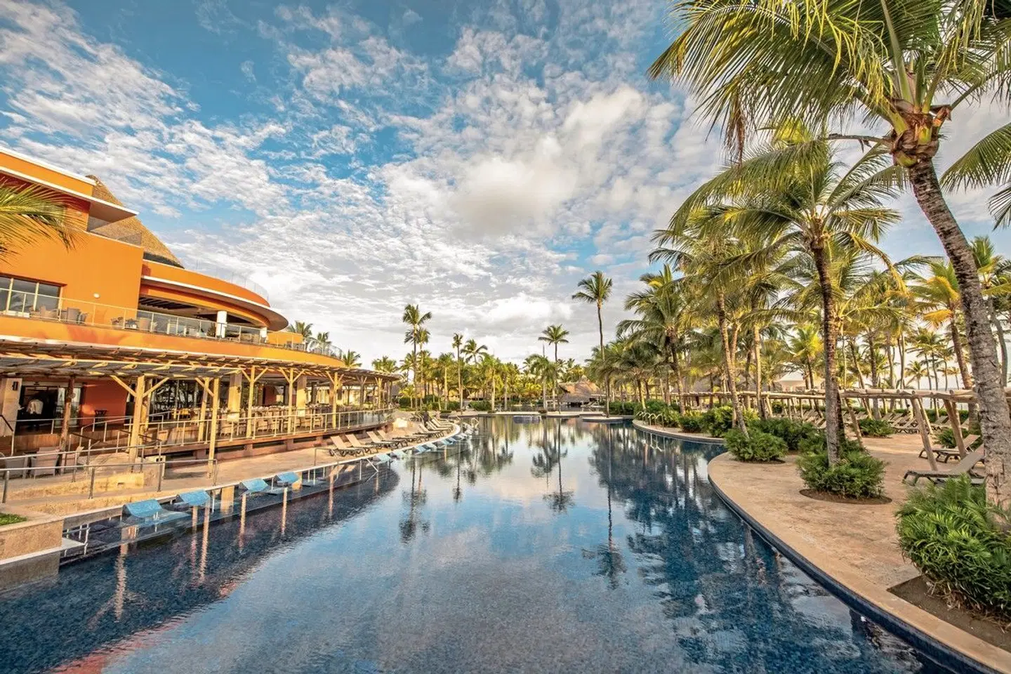 Barceló Bávaro Palace OUTDOOR_POOL