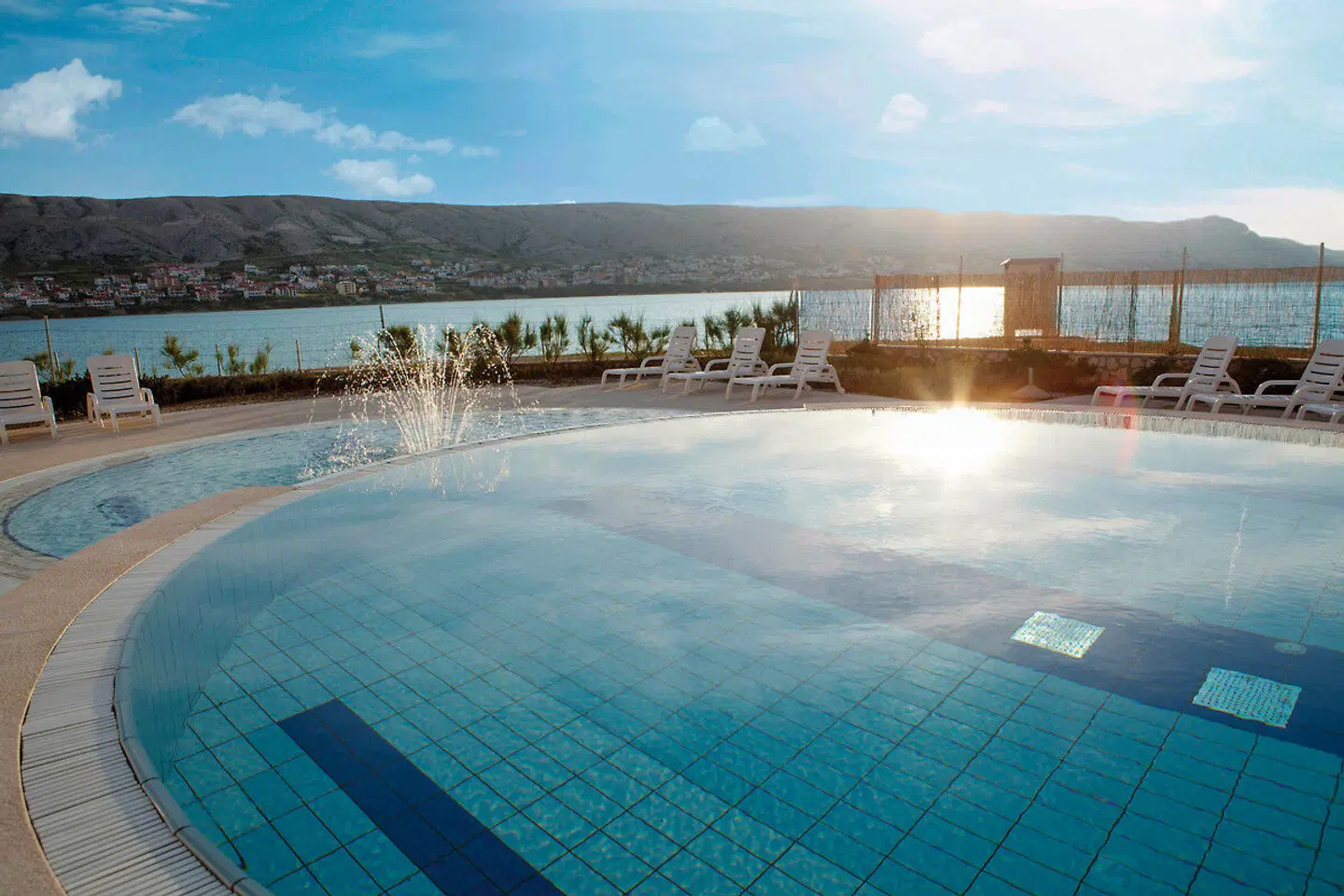 Hotel Pagus OUTDOOR_POOL