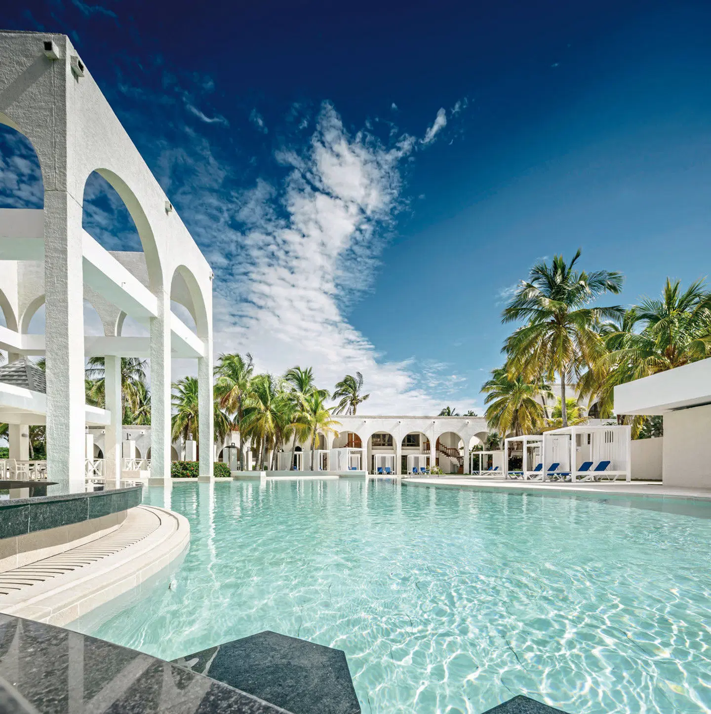 Meliá Las Américas OUTDOOR_POOL