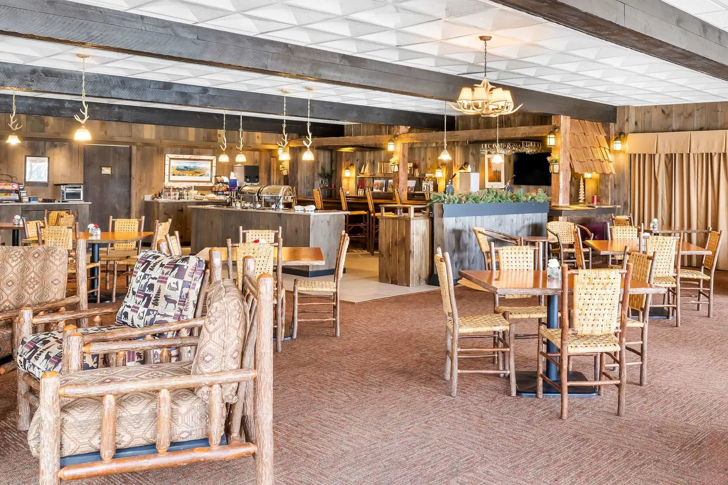 Best Western Adirondack Inn Restaurant