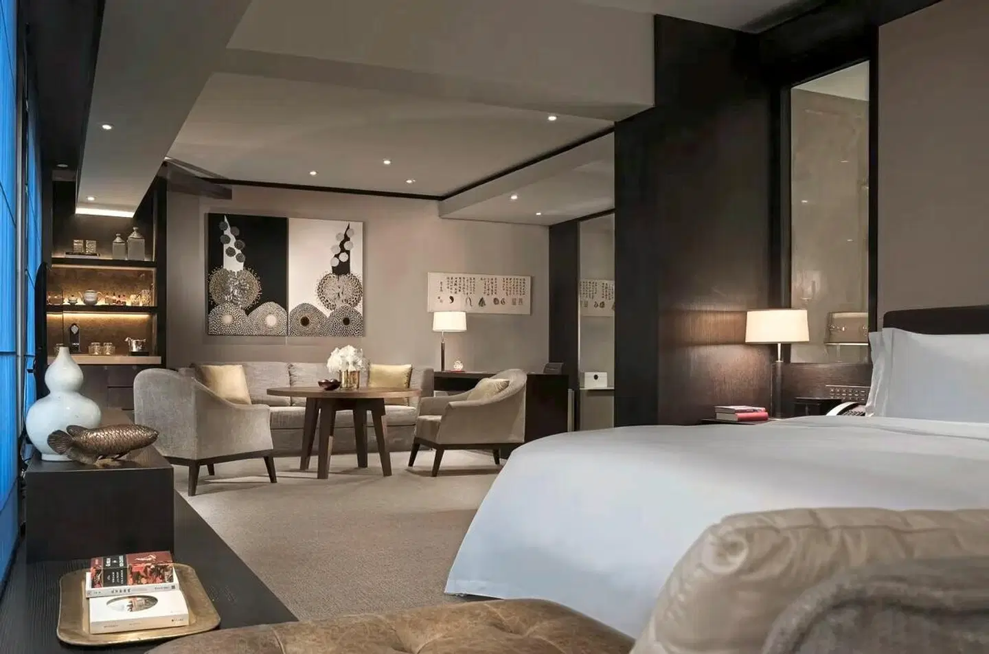 Rosewood ROOM_EXAMPLE