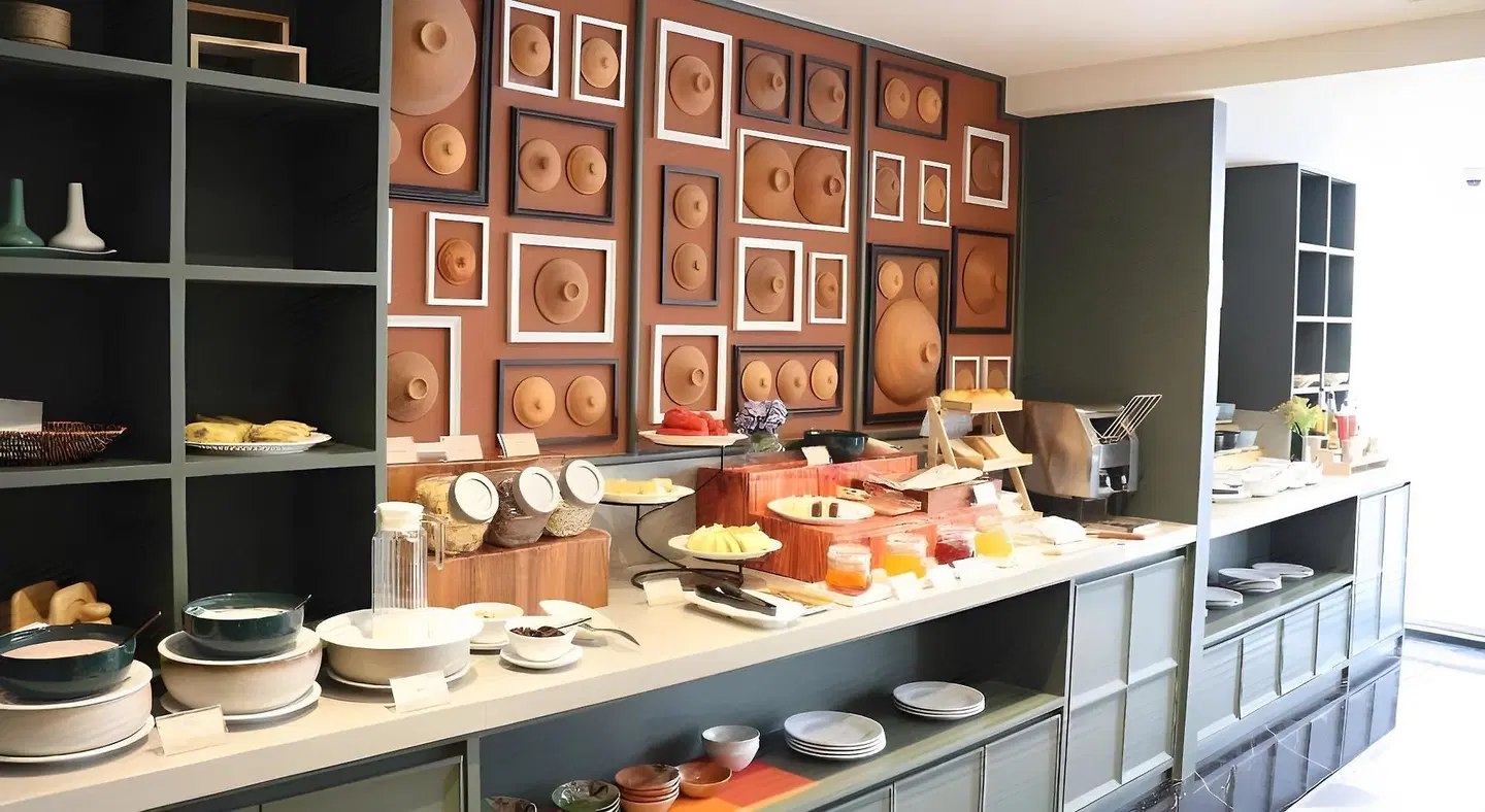 The Quart Ruamrudee by UHG Restaurant