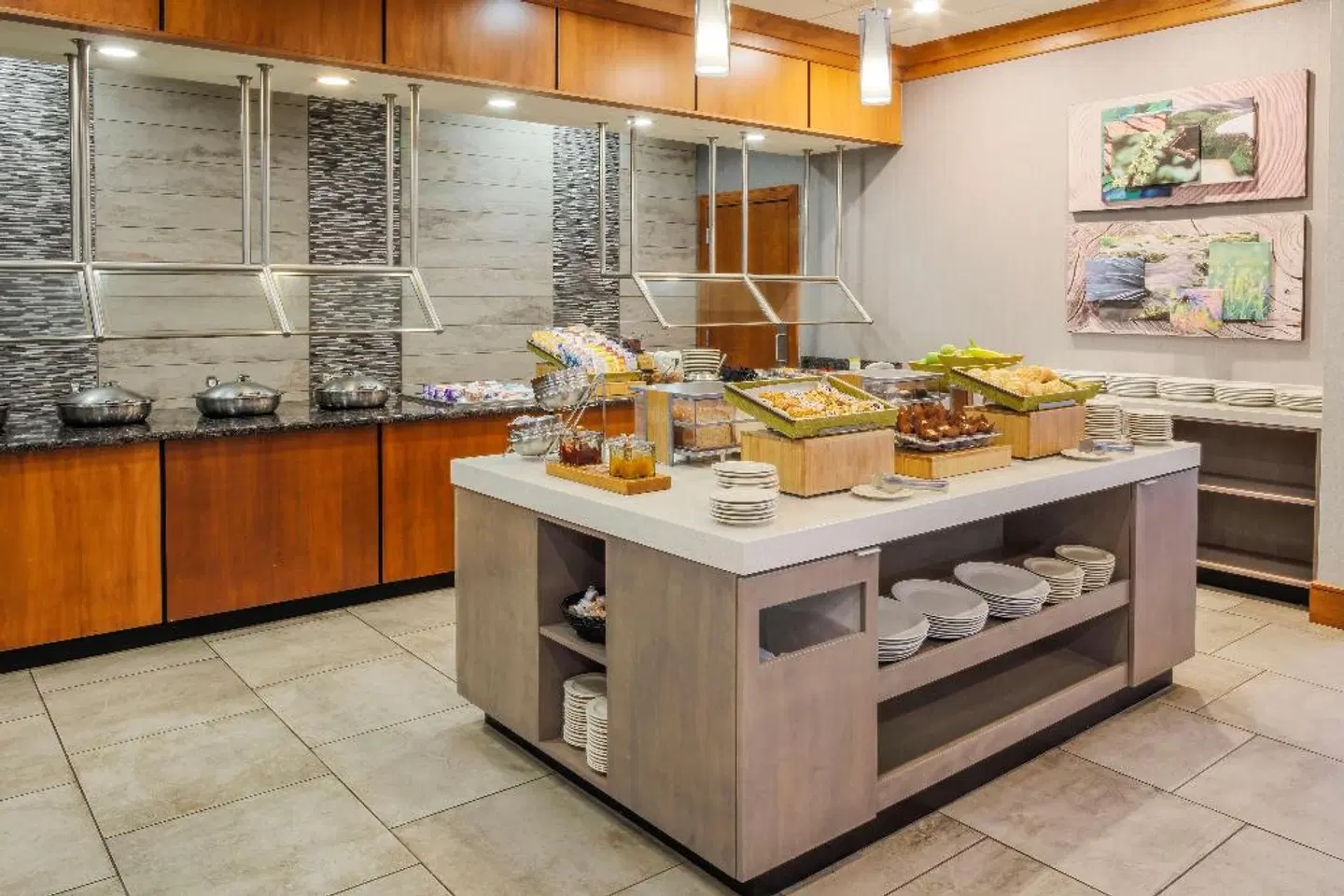 DoubleTree by Hilton Rochester Restaurant