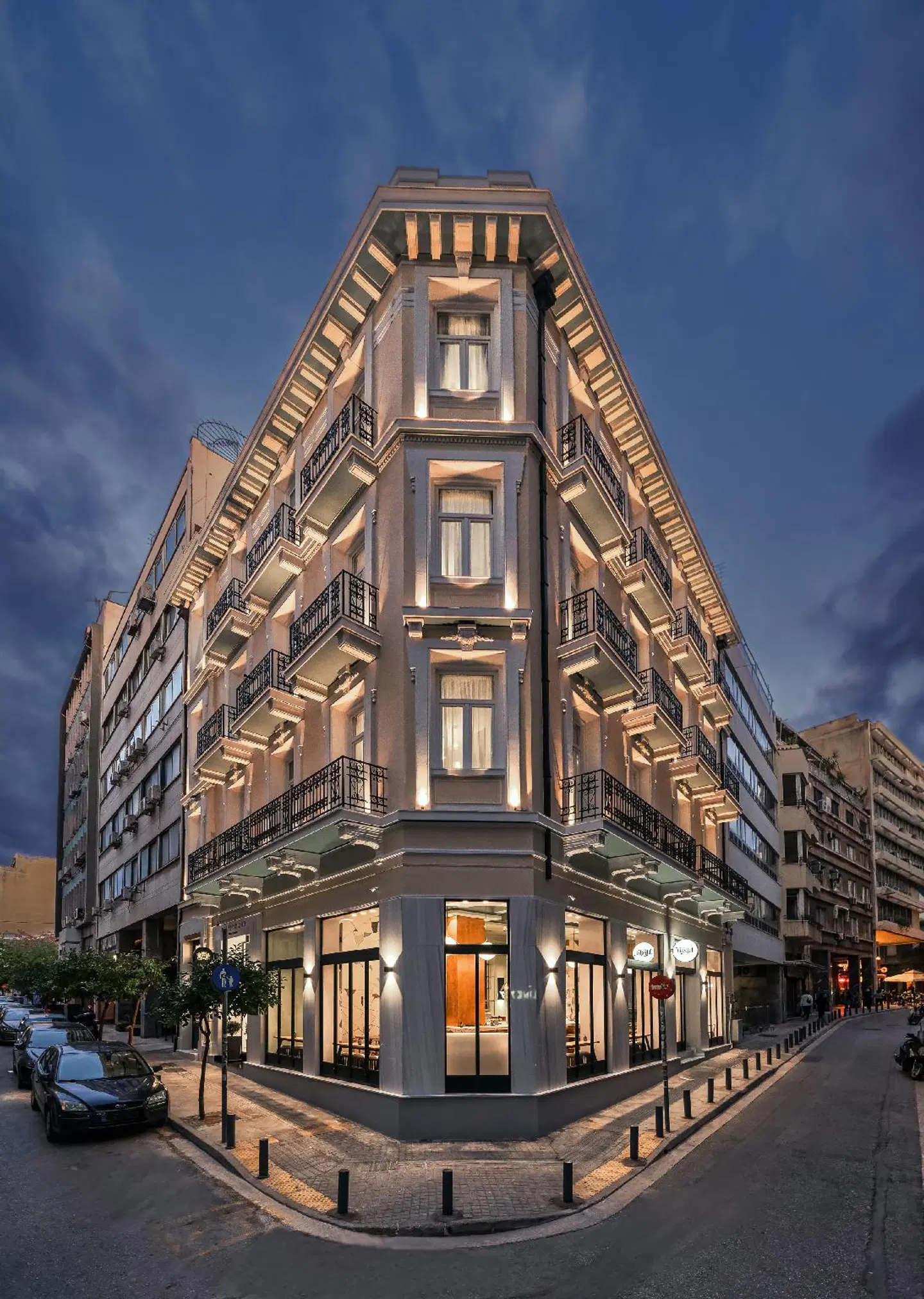 Praxitelous Luxury suites EXTERIOR