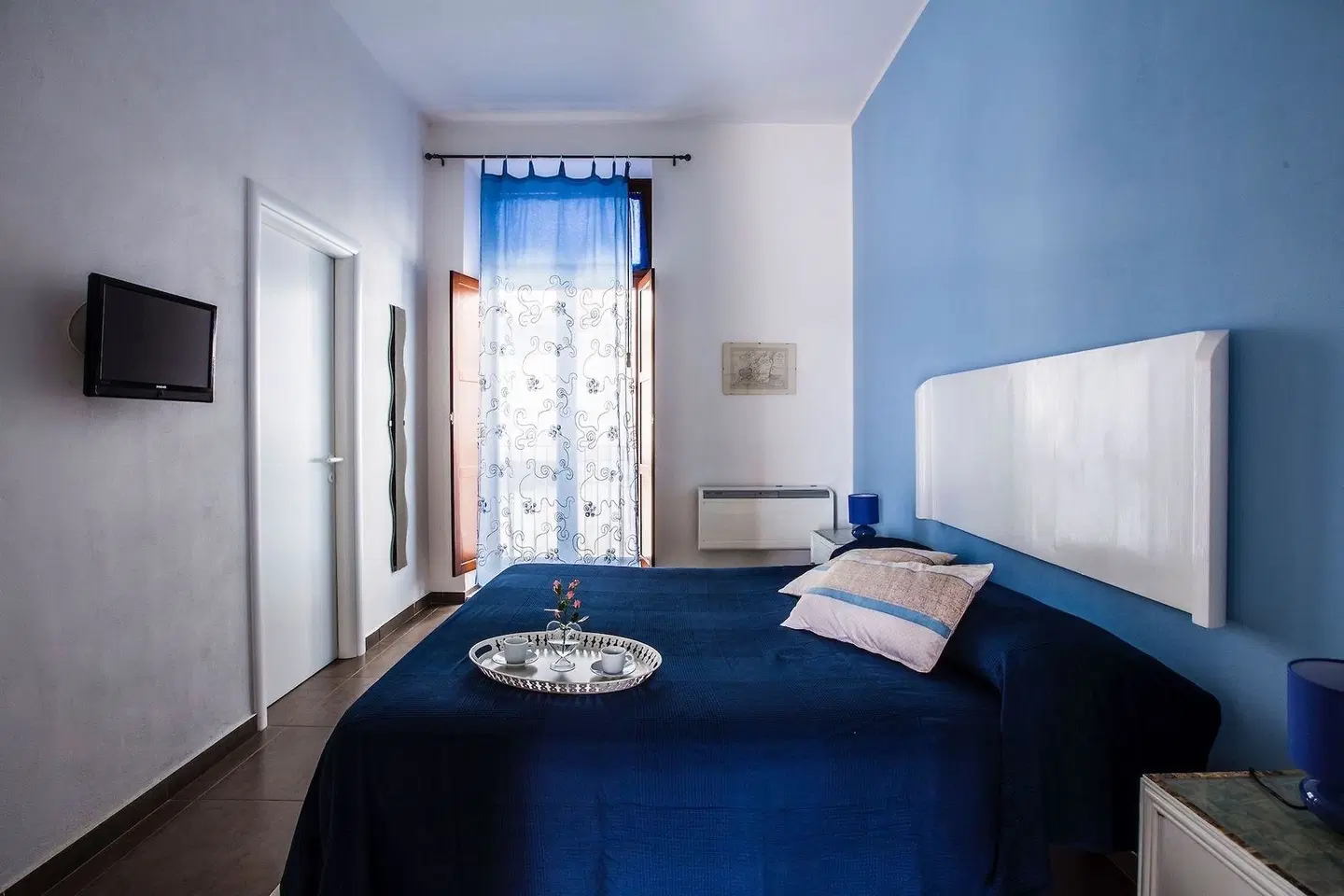 Kyanos Residence ROOM_EXAMPLE