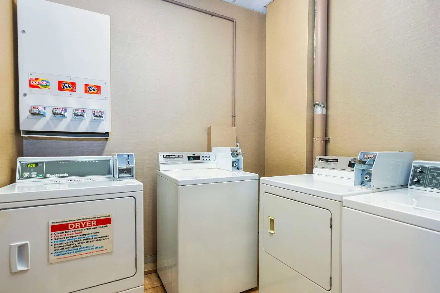 GEC GRANVILLE SUITES ROOM_EXAMPLE
