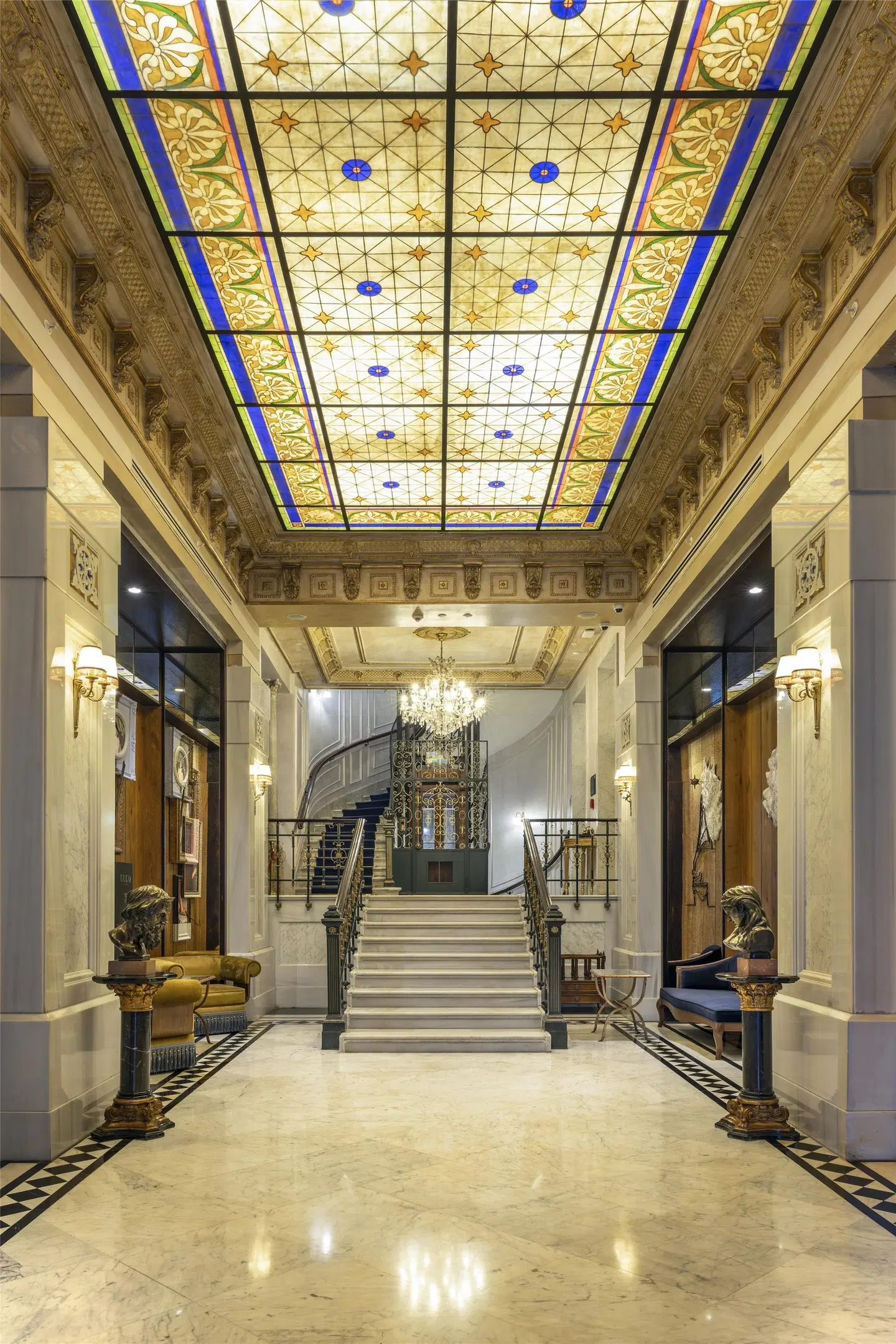 Palazzo Donizetti Istanbul, Tapestry Collection by Hilton LOUNGE_LOBBY