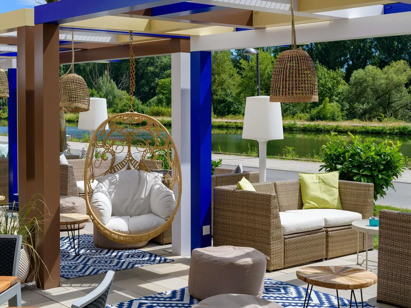 ibis Styles Regensburg Terrasse