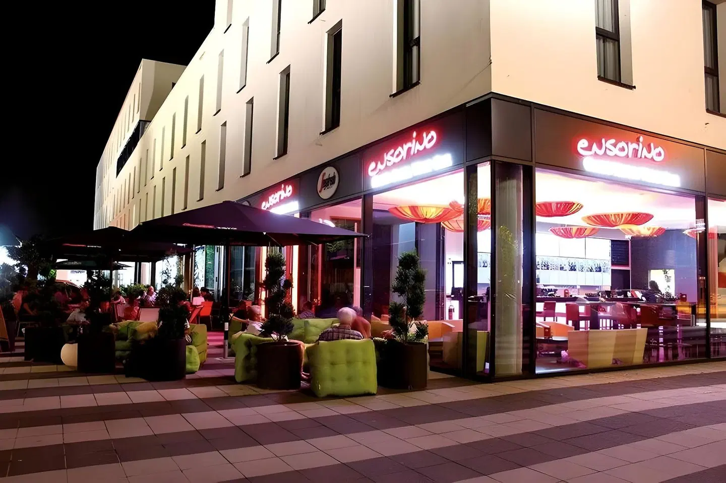 enso Hotel EXTERIOR