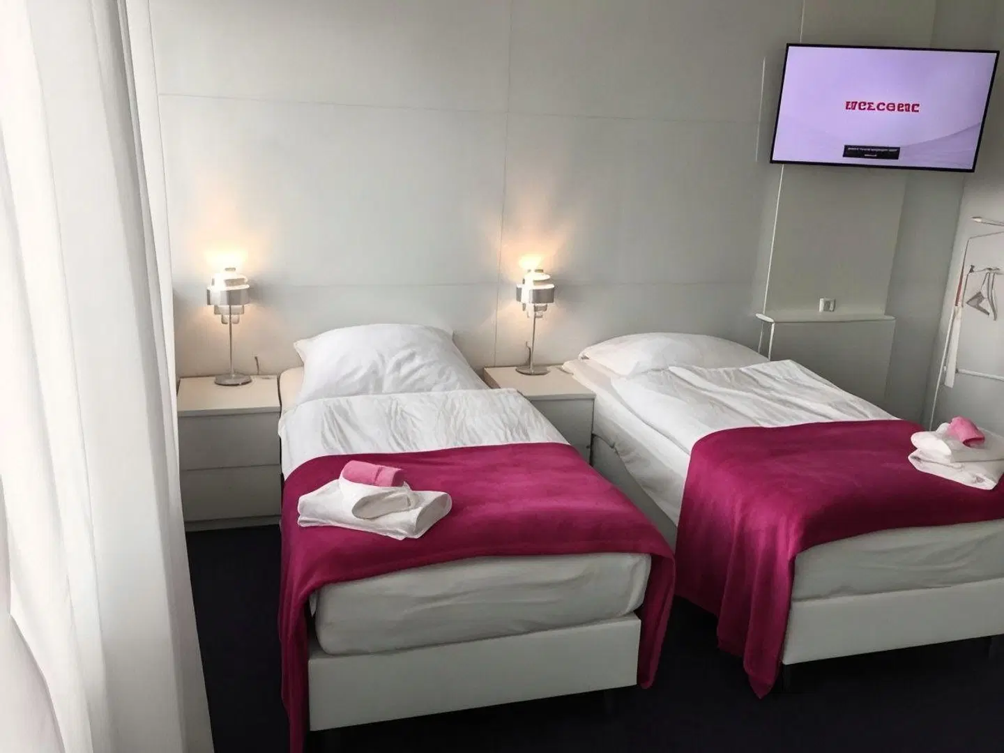 Business Hostel Wiesbaden ONE ROOM_EXAMPLE