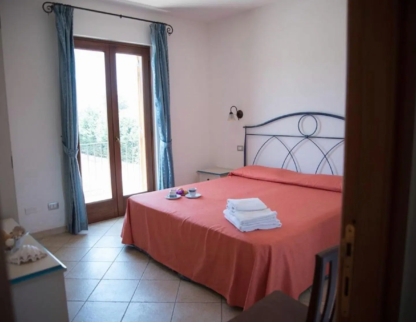 Eolian Residence ROOM_EXAMPLE
