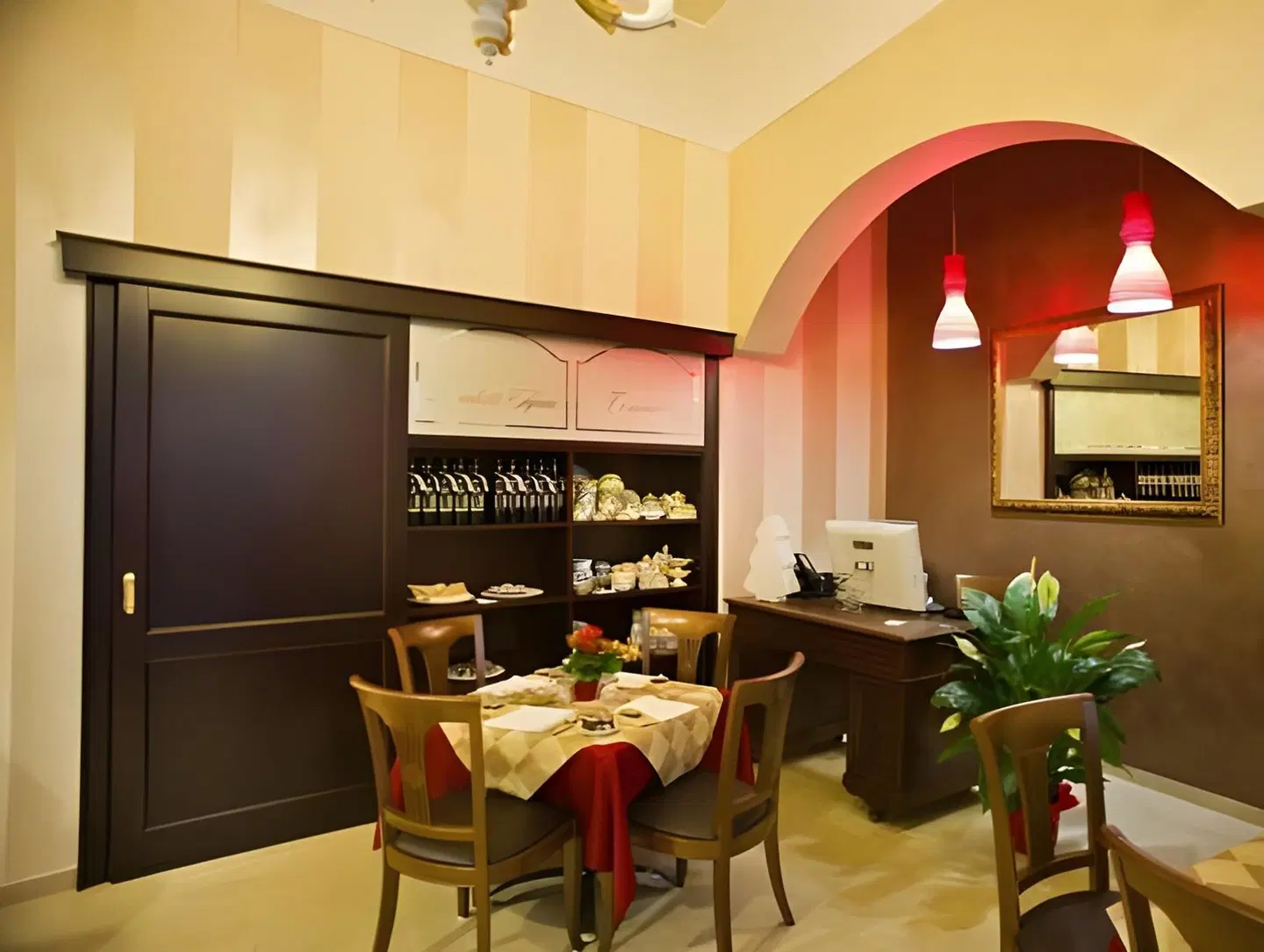Vittorio Emanuele Boutique Hotel Restaurant