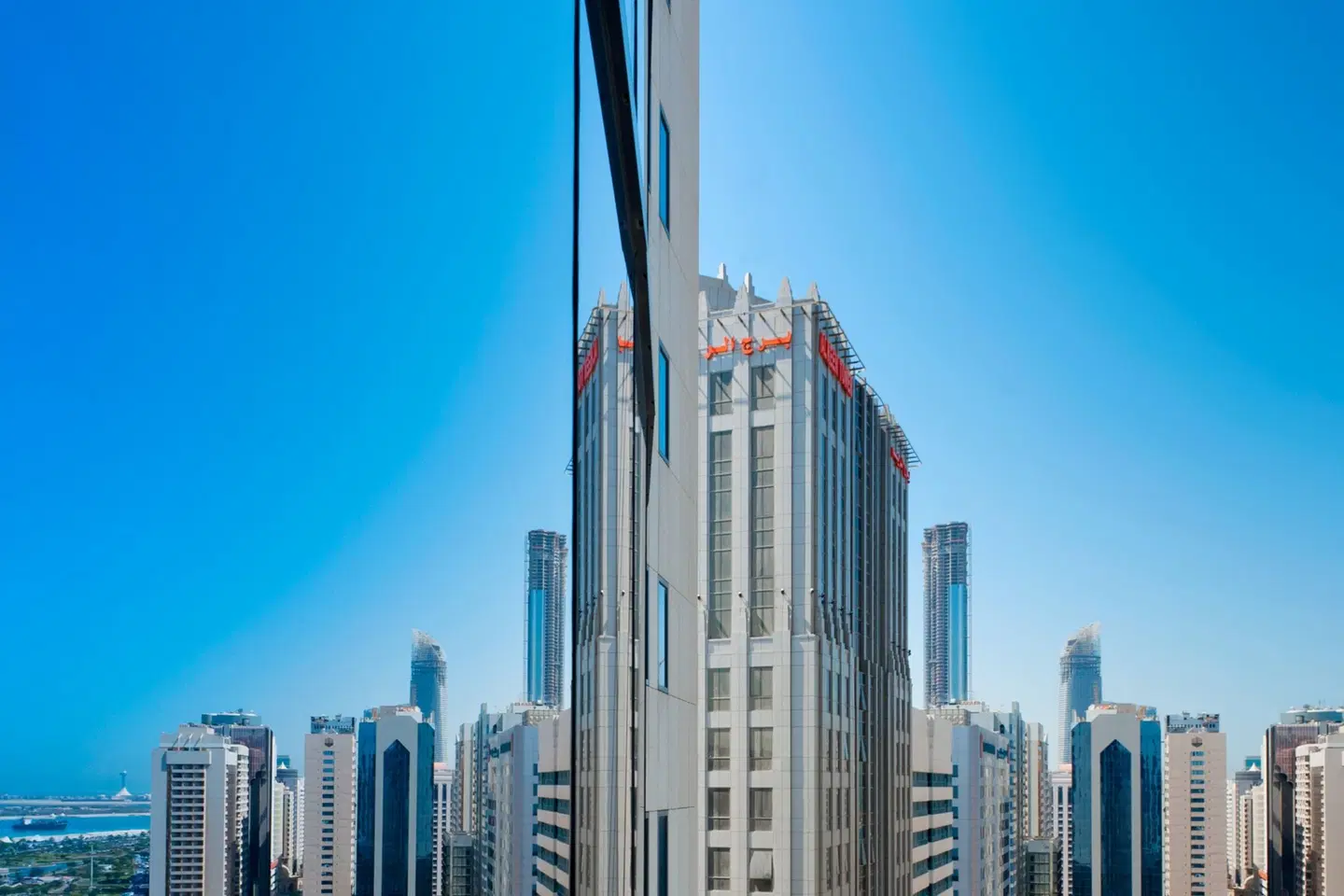 Le Royal Méridien Abu Dhabi EXTERIOR